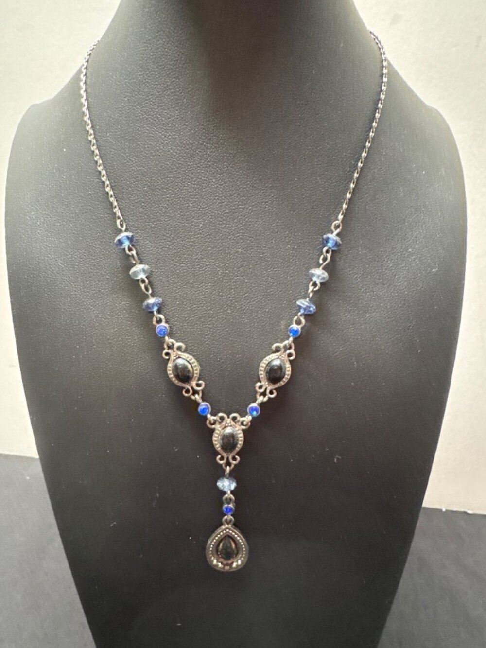 Vintage Avon Silver-Tone Pendant Necklace With Blue & Black Beads Teardrop Desig